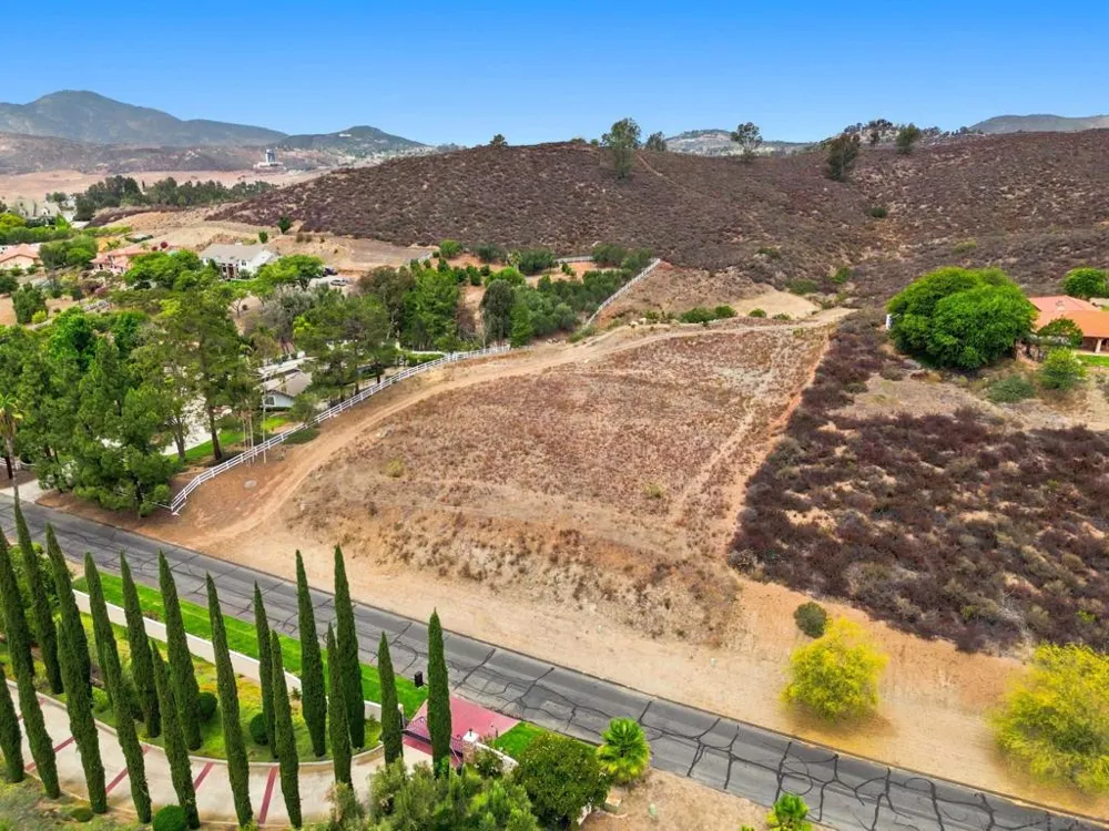 14788 Presilla Dr Jamul, CA 91935