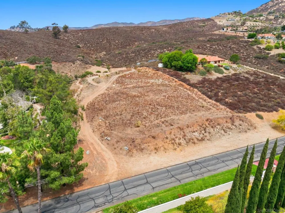 14788 Presilla Dr Jamul, CA 91935