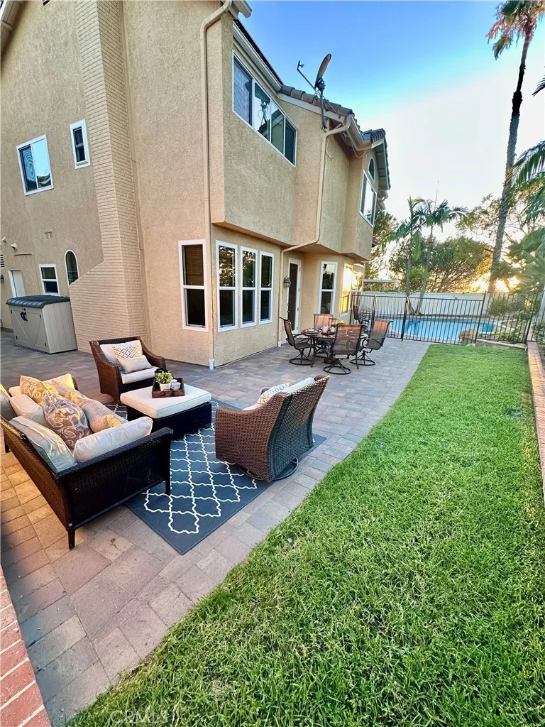5 Heatherwood Aliso Viejo, CA 92656