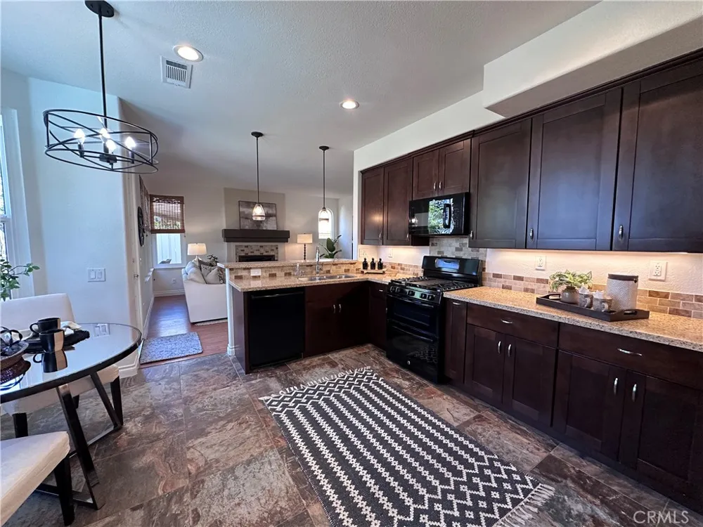 5 Heatherwood Aliso Viejo, CA 92656