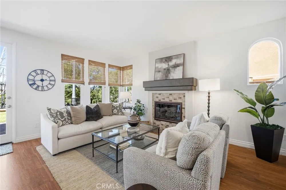 5 Heatherwood Aliso Viejo, CA 92656