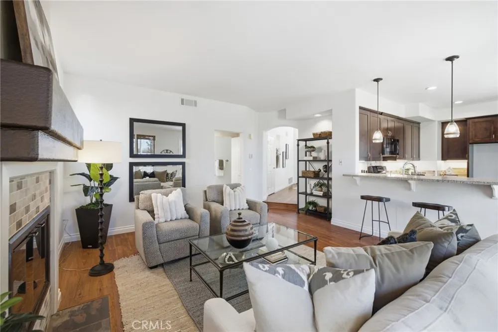 5 Heatherwood Aliso Viejo, CA 92656