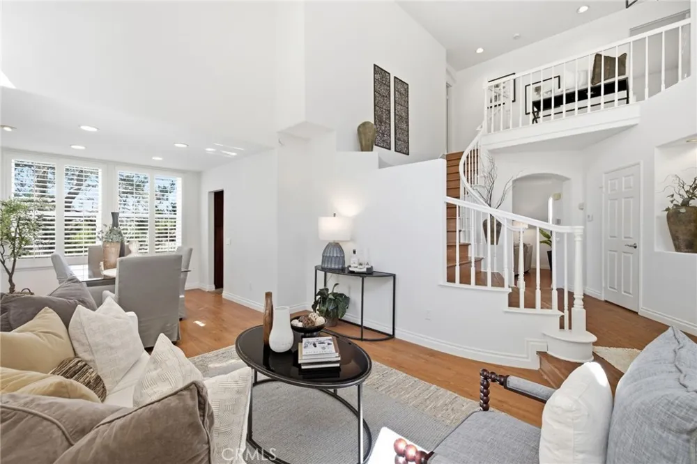5 Heatherwood Aliso Viejo, CA 92656
