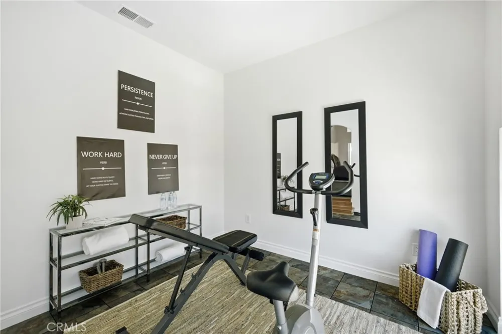 5 Heatherwood Aliso Viejo, CA 92656