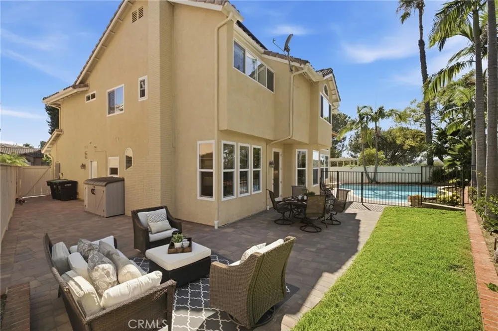 5 Heatherwood Aliso Viejo, CA 92656