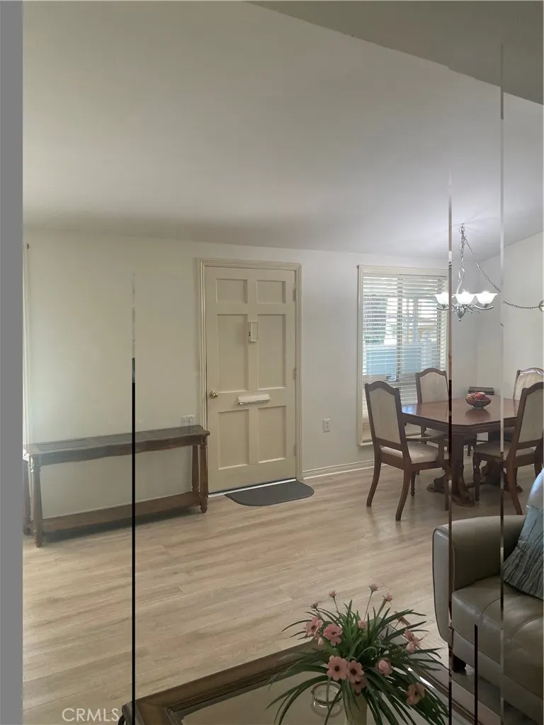 19114 AVE OF THE OAKS #B Newhall, CA 91321