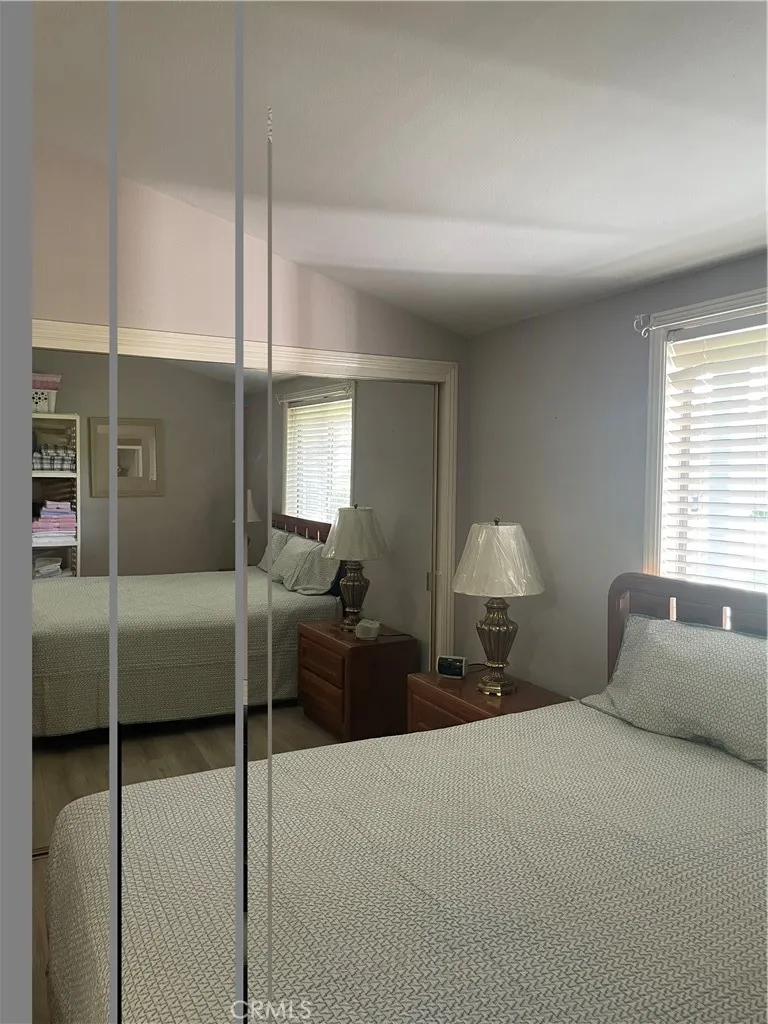 19114 AVE OF THE OAKS #B Newhall, CA 91321
