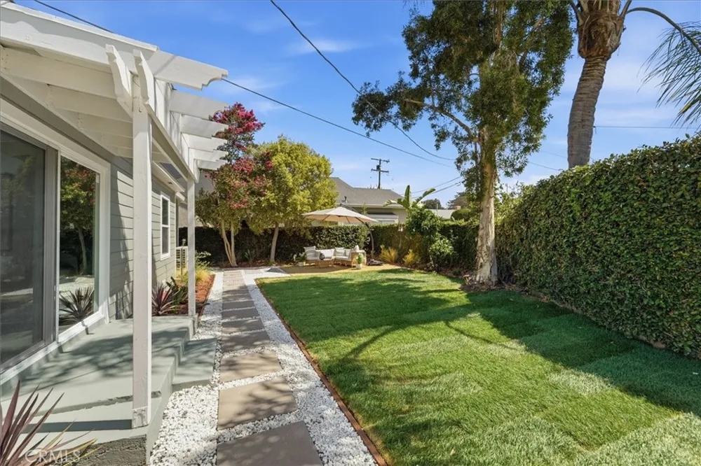 4126 Sebren Ave Lakewood, CA 90713