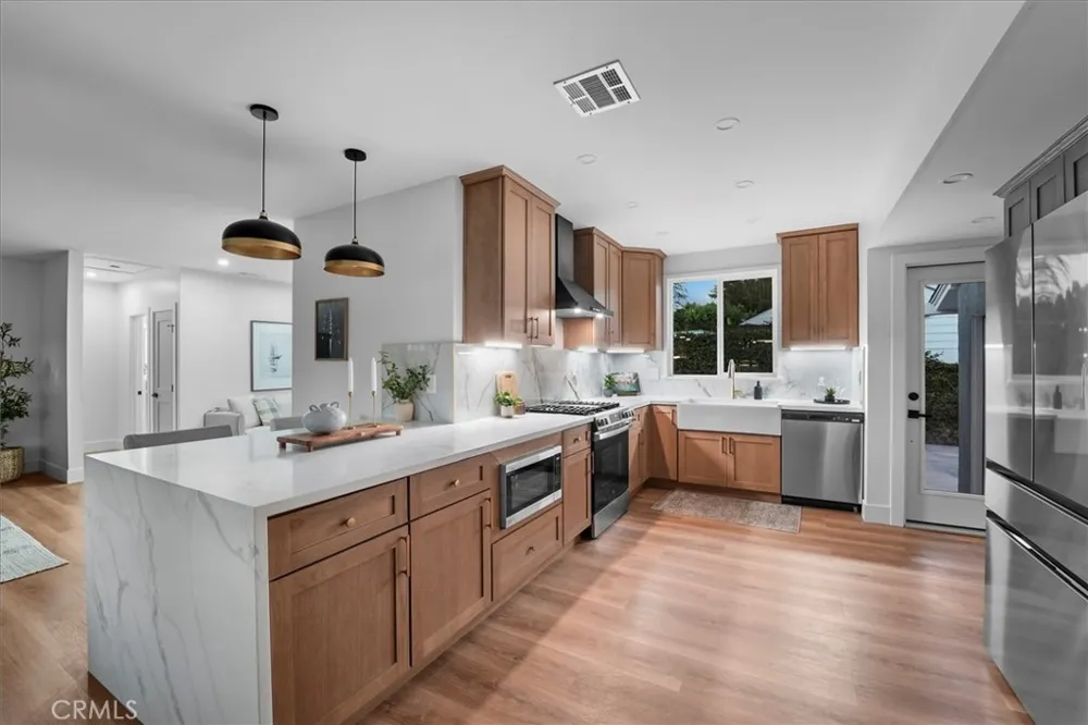 4126 Sebren Ave Lakewood, CA 90713