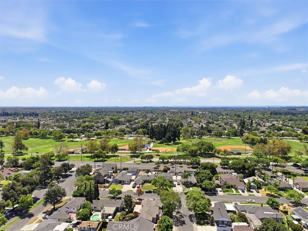 4126 Sebren Ave Lakewood, CA 90713