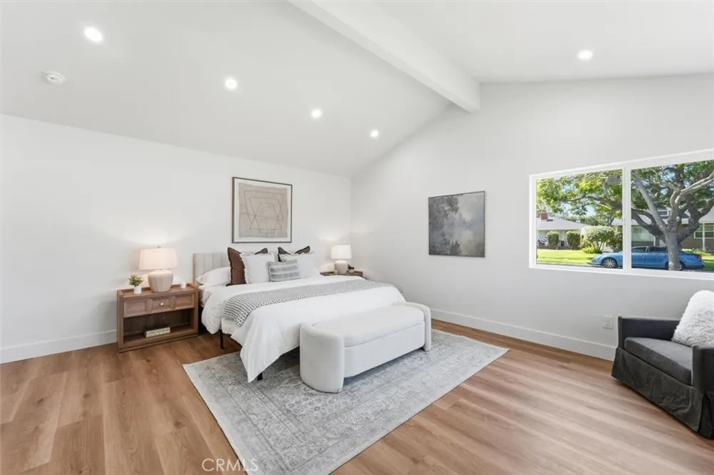 4126 Sebren Ave Lakewood, CA 90713