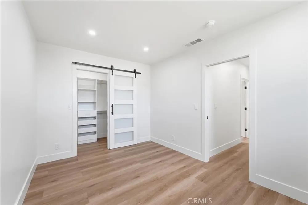 4126 Sebren Ave Lakewood, CA 90713