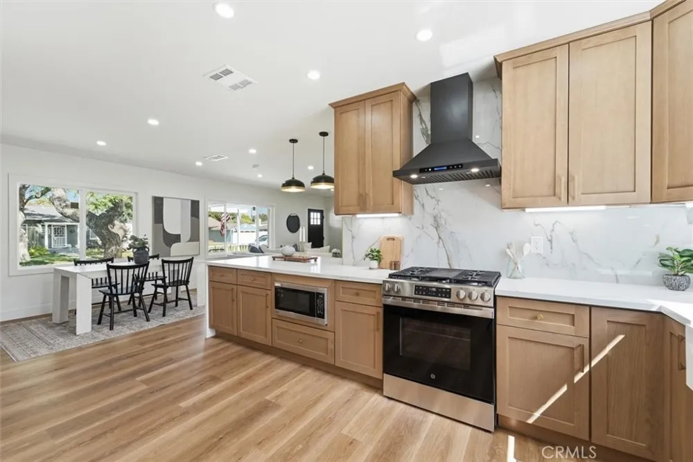 4126 Sebren Ave Lakewood, CA 90713