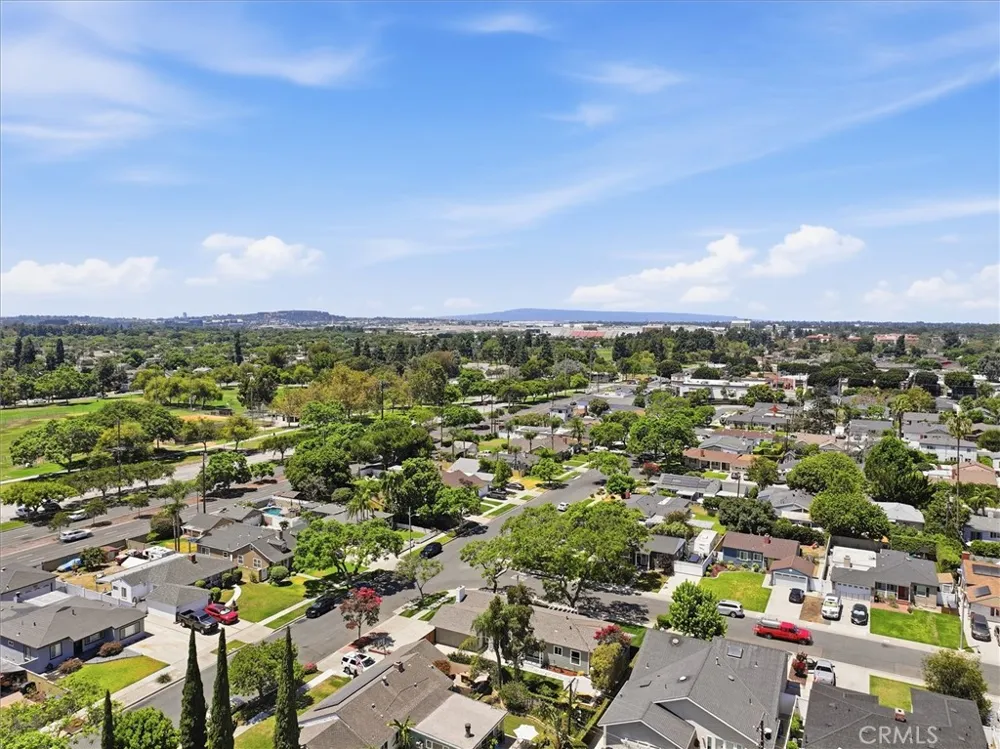 4126 Sebren Ave Lakewood, CA 90713