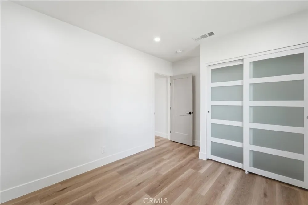 4126 Sebren Ave Lakewood, CA 90713