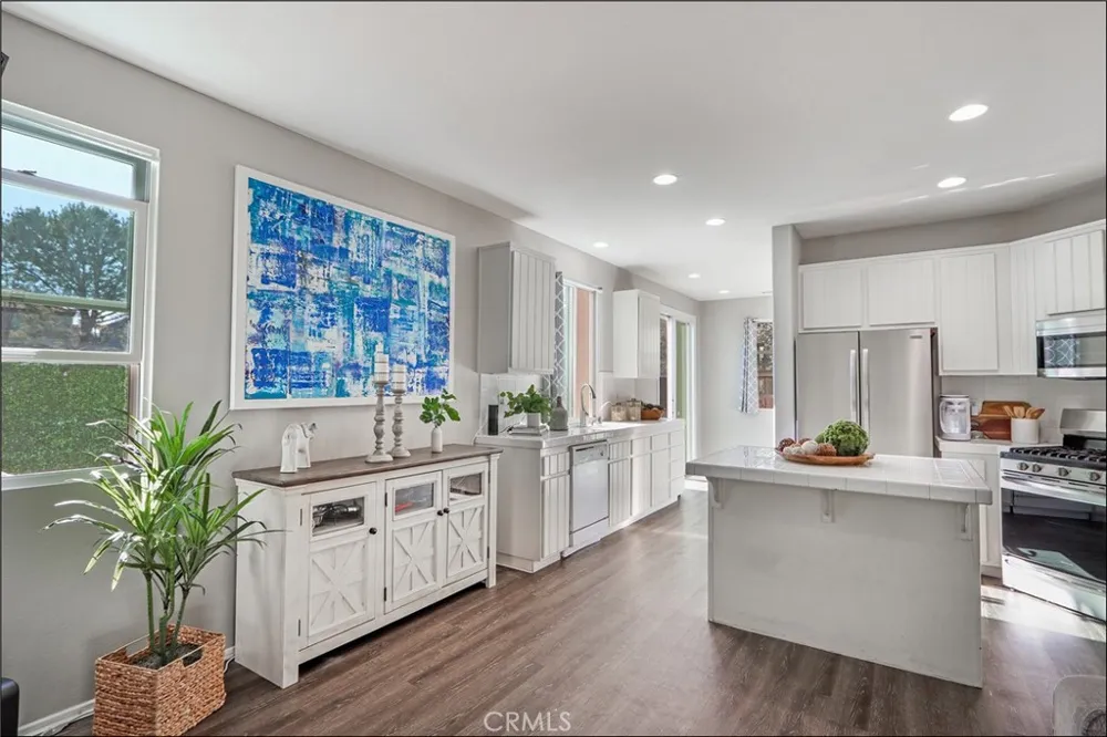 10 Bluff Cove Aliso Viejo, CA 92656