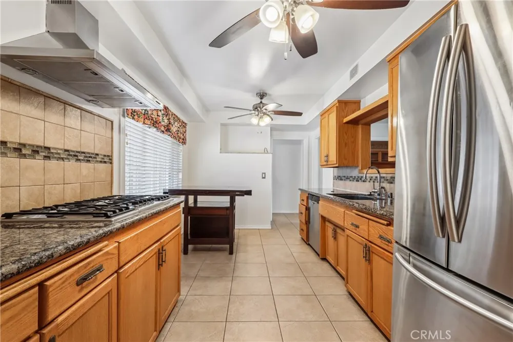 911 W Lucille Avenue West Covina, CA 91790