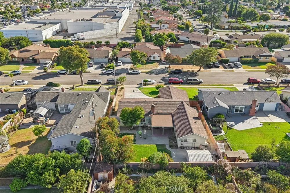 911 W Lucille Avenue West Covina, CA 91790