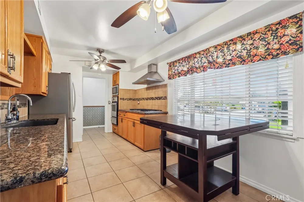 911 W Lucille Avenue West Covina, CA 91790