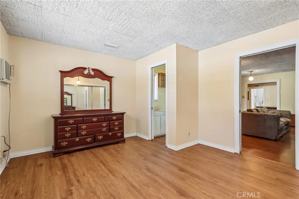 911 W Lucille Avenue West Covina, CA 91790