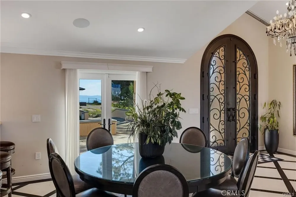 21 Coveview Rancho Palos Verdes, CA 90275