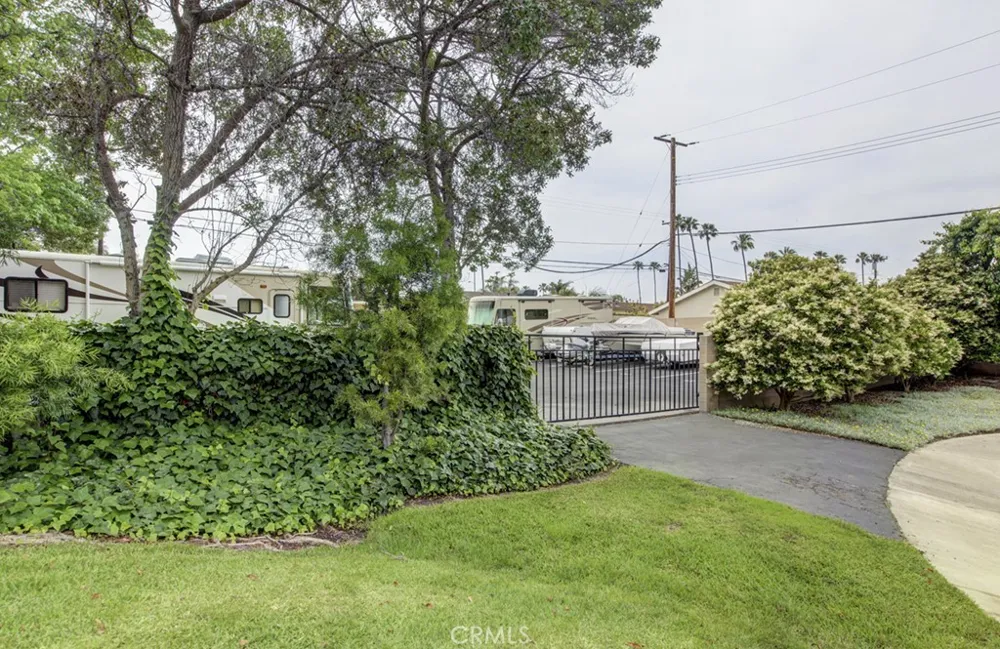 8402 Sunbeam Cir Huntington Beach, CA 92646