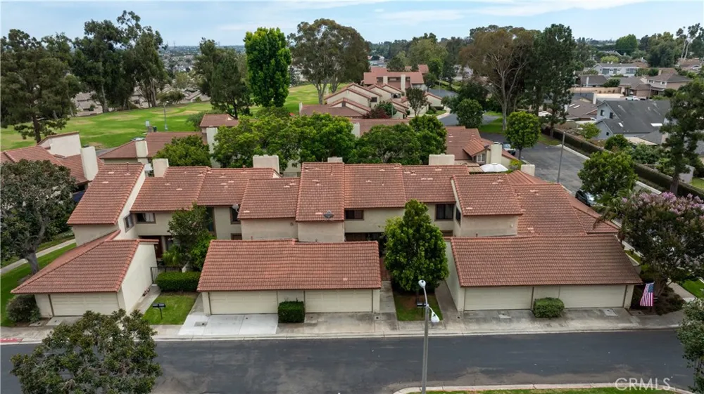 8402 Sunbeam Cir Huntington Beach, CA 92646