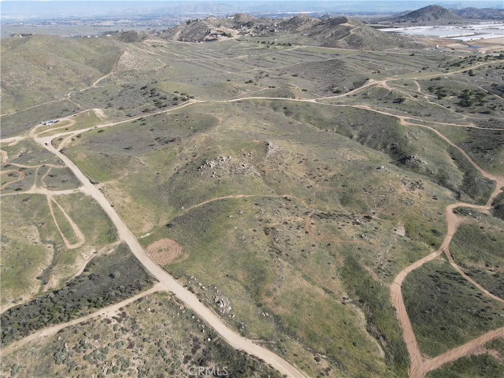 Arcaro Perris, CA 92570