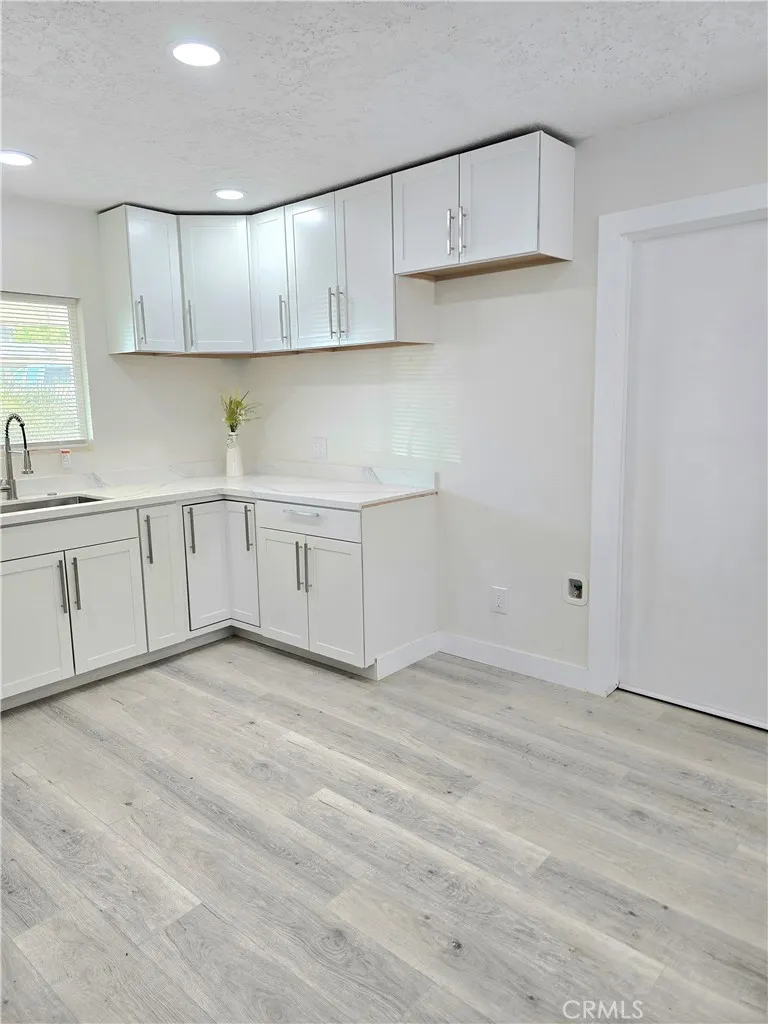 20157 Chickasaw Apple Valley, CA 92307