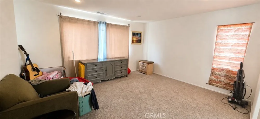 377 White Gate San Jacinto, CA 92583