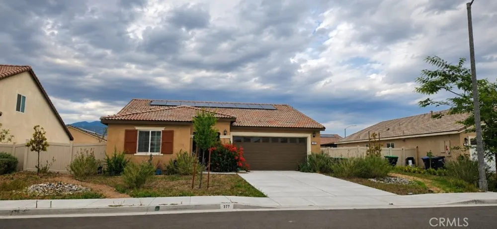 377 White Gate San Jacinto, CA 92583