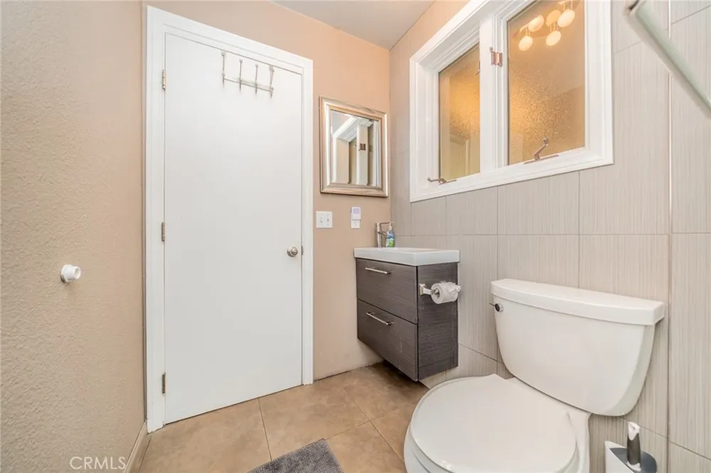 1600 E Palm Tree Drive Palm Springs, CA 92264