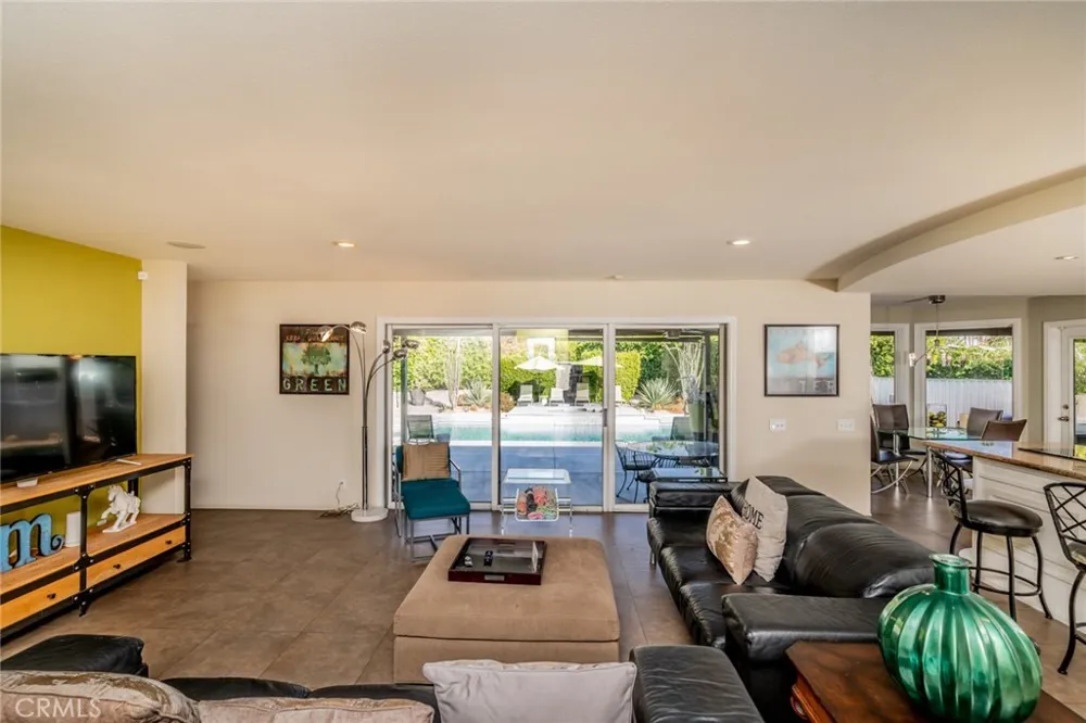 1600 E Palm Tree Drive Palm Springs, CA 92264