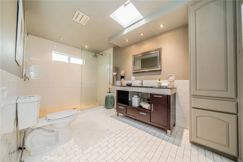 1600 E Palm Tree Drive Palm Springs, CA 92264