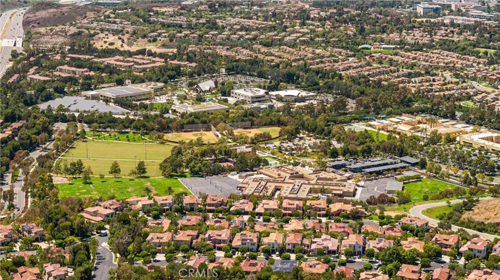 22 Arborside Irvine, CA 92603