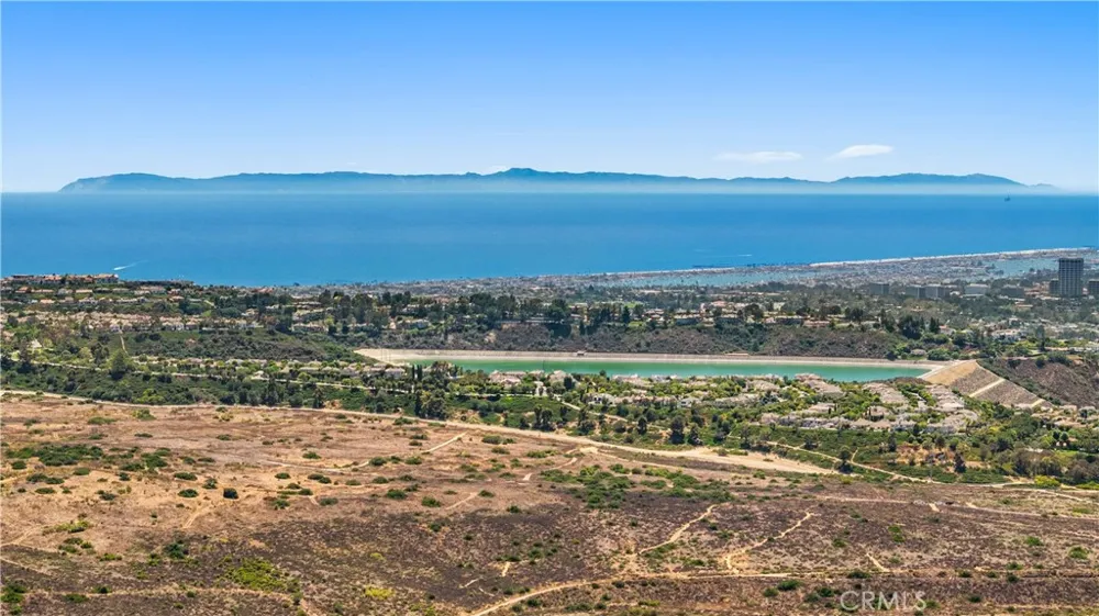 22 Arborside Irvine, CA 92603