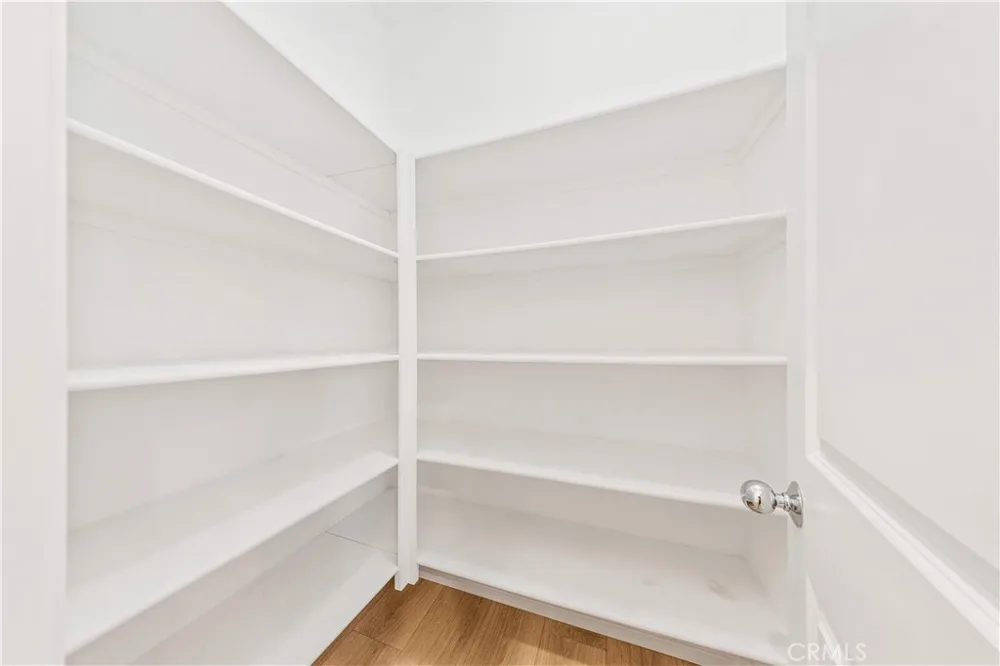 22 Arborside Irvine, CA 92603