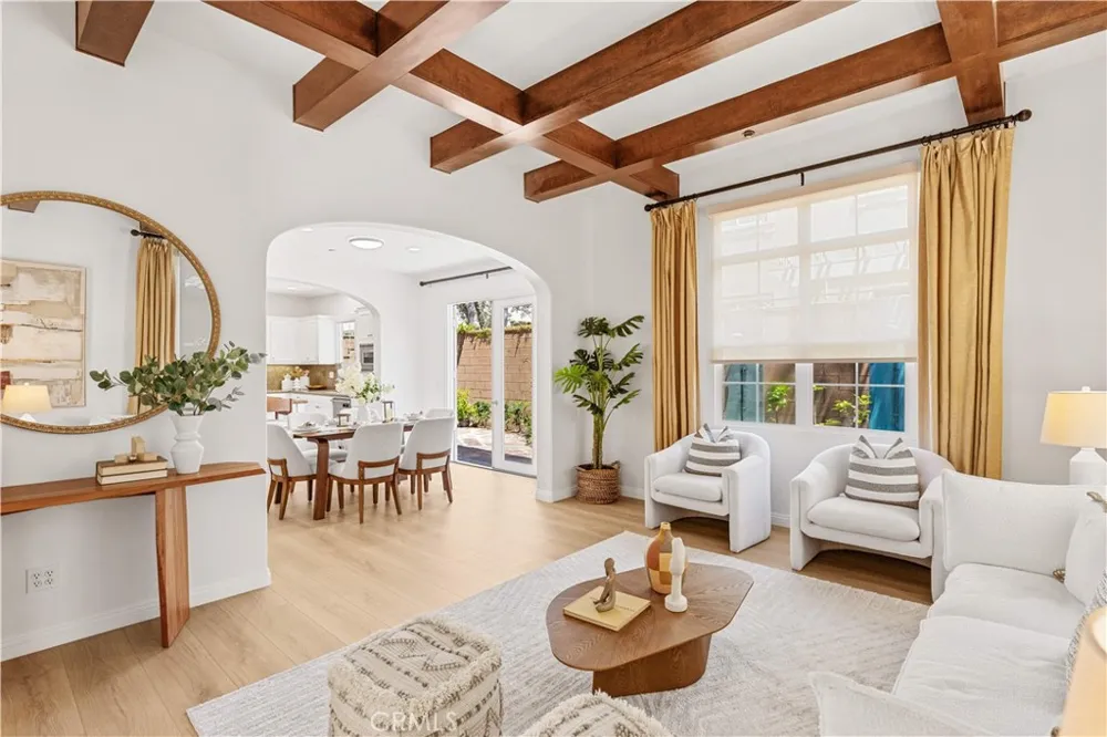 22 Arborside Irvine, CA 92603