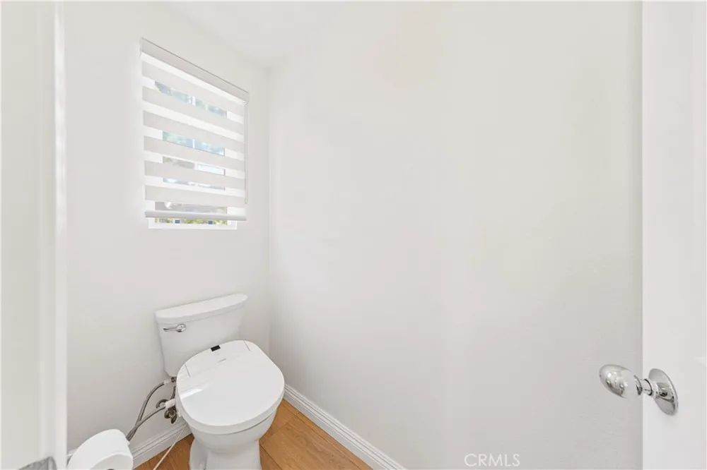 22 Arborside Irvine, CA 92603