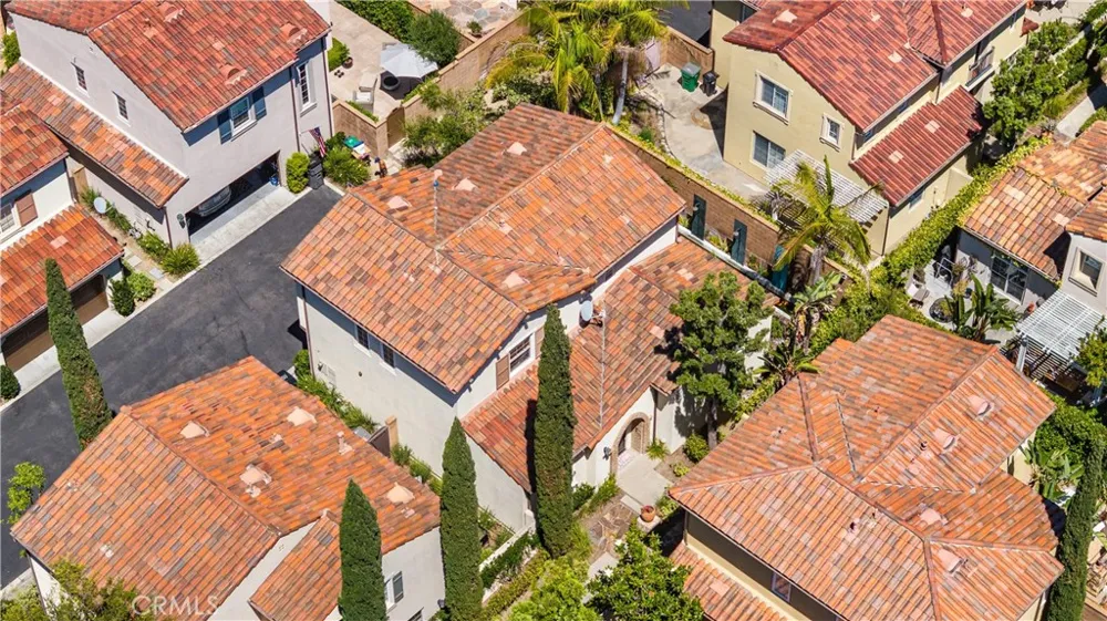 22 Arborside Irvine, CA 92603