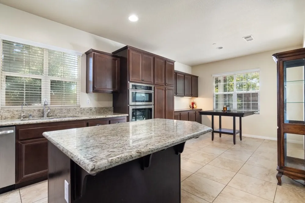 46236 Teton Temecula, CA 92592
