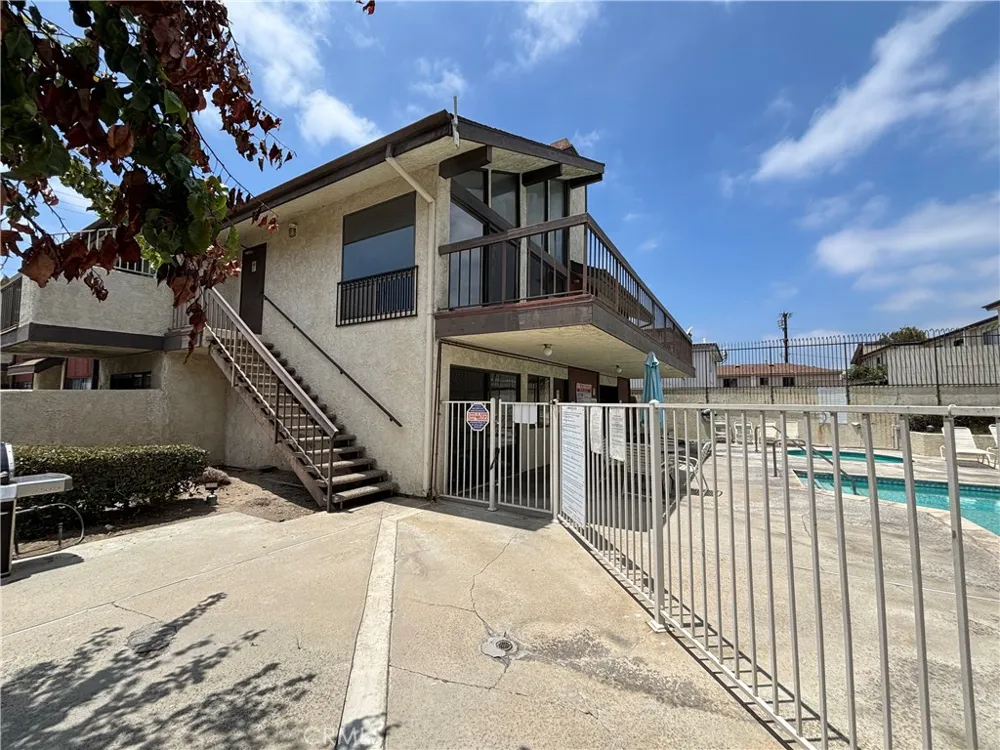15000 Halldale Avenue #114 Gardena, CA 90247