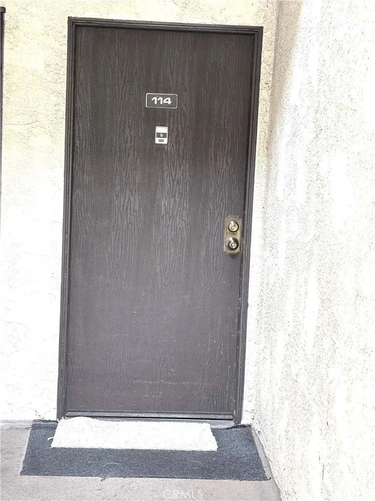15000 Halldale Avenue #114 Gardena, CA 90247