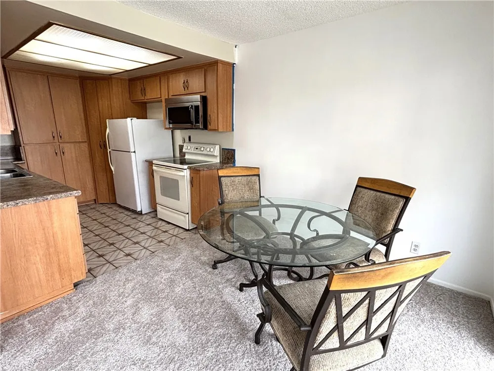 15000 Halldale Avenue #114 Gardena, CA 90247