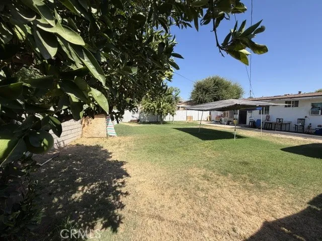 612 Townsley Bakersfield, CA 93304
