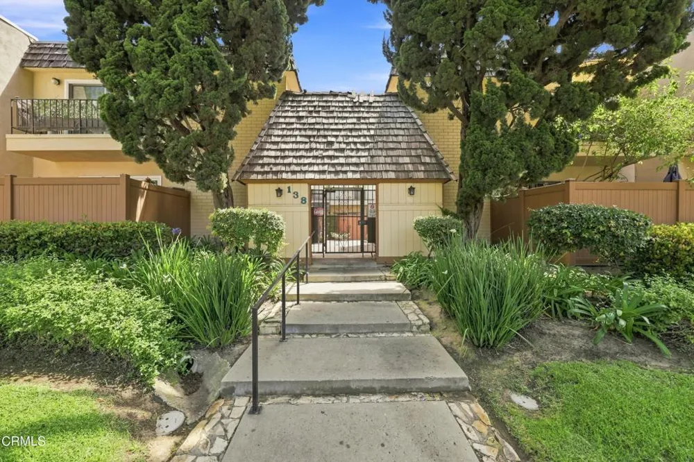 138 S Bryn Mawr Street #33 Ventura, CA 93003