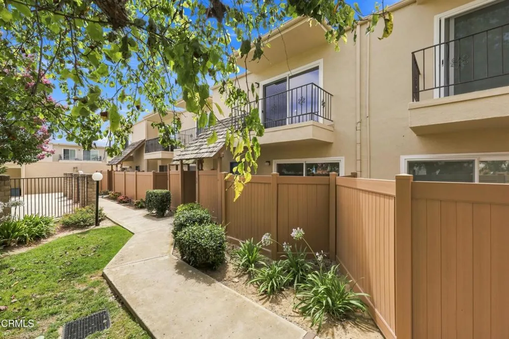 138 S Bryn Mawr Street #33 Ventura, CA 93003