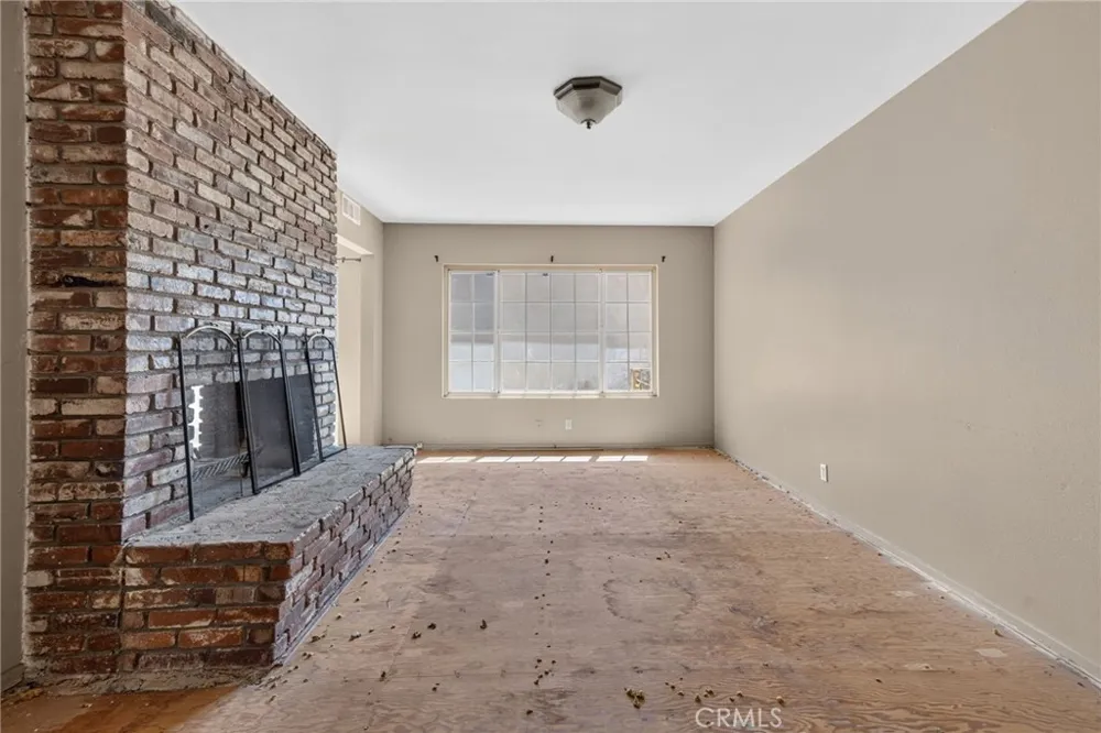 206 E Fig Monrovia, CA 91016