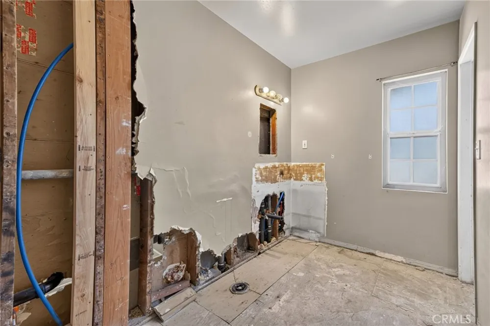 206 E Fig Monrovia, CA 91016