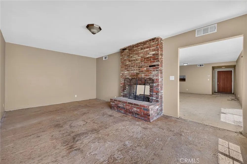 206 E Fig Monrovia, CA 91016
